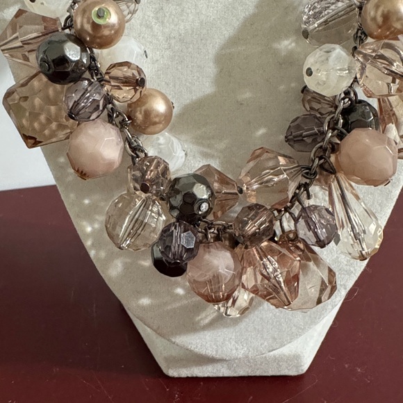 🔥SALE🔥 Chunky Beaded Statement Necklace Crystal Bead Necklace Silver tone Smokey - Picture 2 of 3